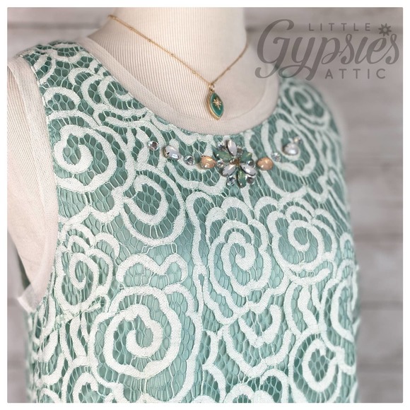 Ryu Sweet Mint and Jeweled Top - Picture 2 of 12